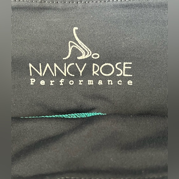 EUC Nancy Rose Performance Leggings with Star Design. No Size Estimated Small. - Picture 4 of 9